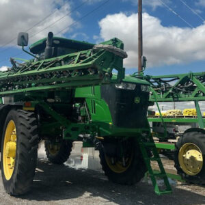 2019 John Deere R4045 Sprayer