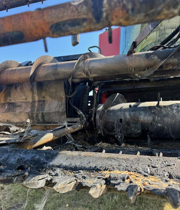 2020 MacDon FD140 Flexdraper Header - Image 6