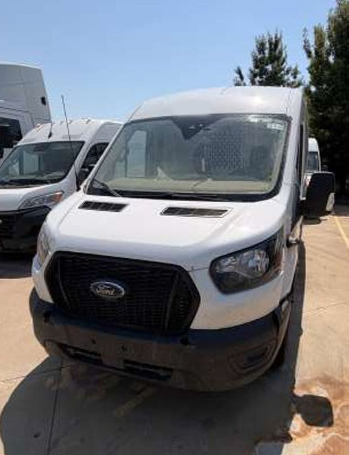 2021 Ford 250 Transit Van - Image 4