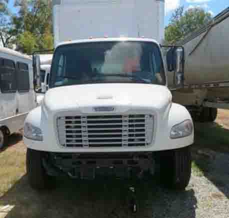 2022 Freightliner M2 Box Truck - Image 2