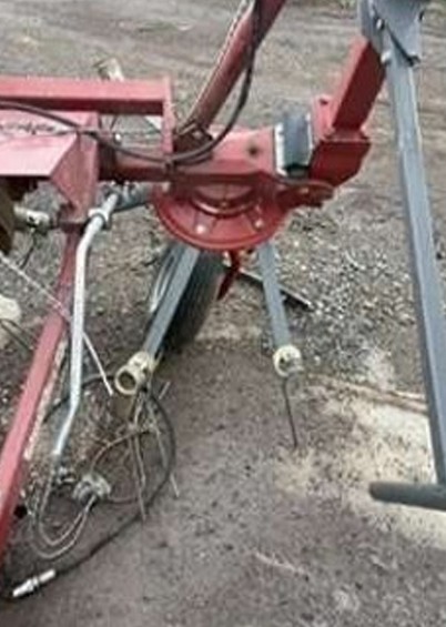 2022 H&S RT5200H Hay Tedder - Image 5