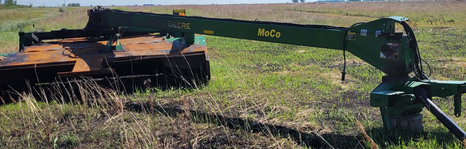 2022 John Deere 956 Mower Conditioner - Image 3