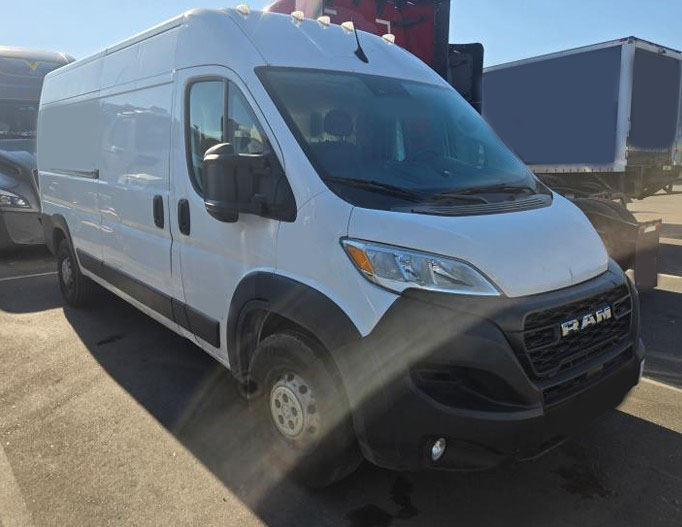 2023 RAM ProMaster 2500 Van - Image 2