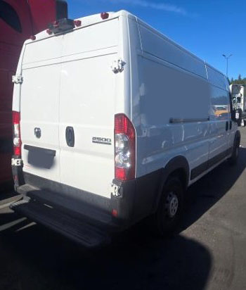 2023 RAM ProMaster 2500 Van - Image 3