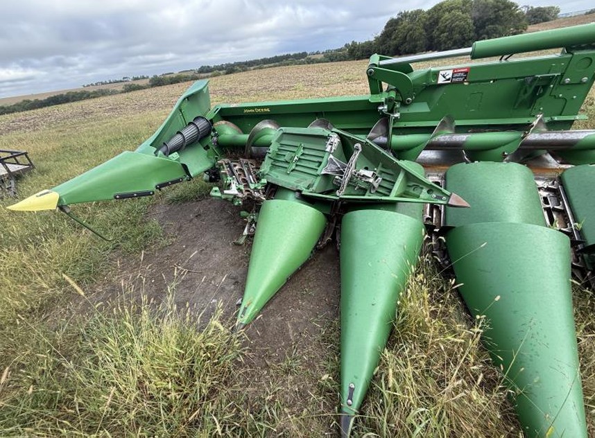 2023 John Deere C12F Corn Header - Image 17