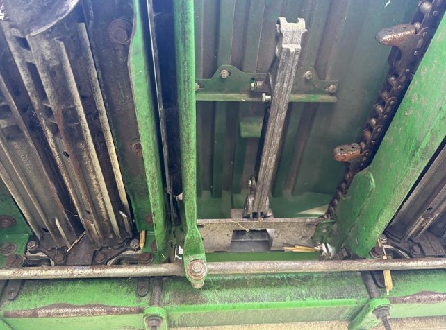 2023 John Deere C12R Corn Head - Image 21