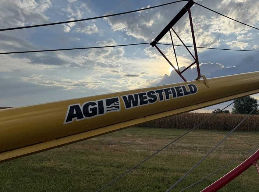 2023 Westfield MKX2 10-83 Auger - Image 4