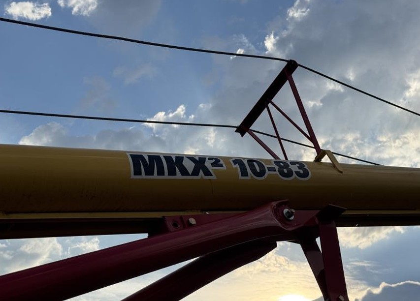 2023 Westfield MKX2 10-83 Auger - Image 5