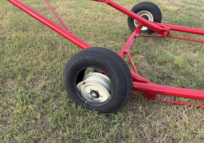 2023 Westfield MKX2 10-83 Auger - Image 8