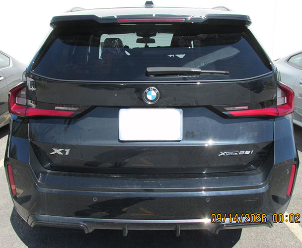 2023 BMW X1 - Image 2