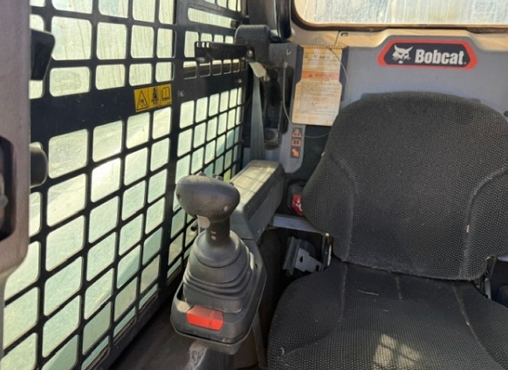 2024 Bobcat T66R Skid Steer - Image 9