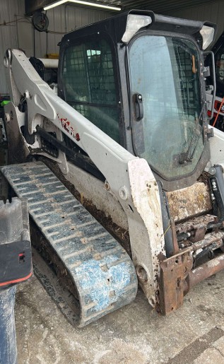 2024 Bobcat T770 Skid Steer - Image 2