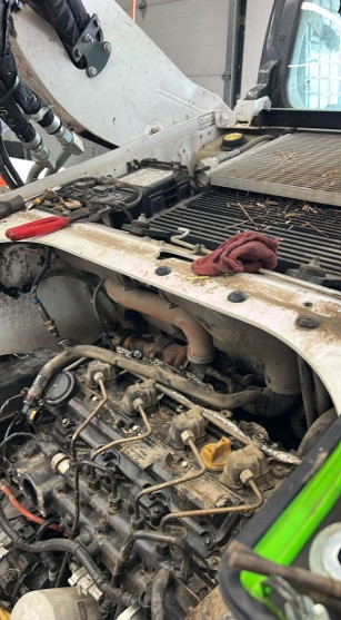 2024 Bobcat T770 Skid Steer - Image 7