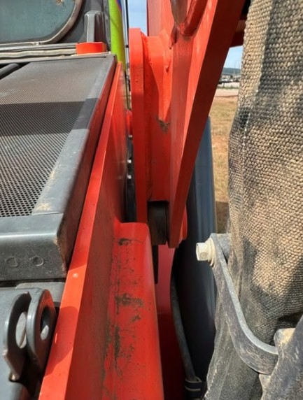2024 Kubota SSV75 Skid Steer - Image 14