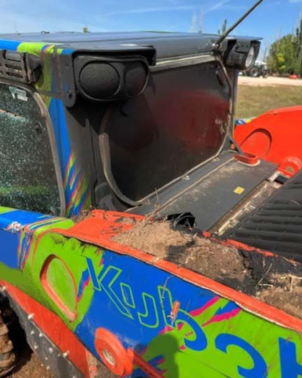 2024 Kubota SSV75 Skid Steer - Image 6