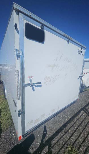 2024 LOOK Element SE Enclosed Trailer - Image 2
