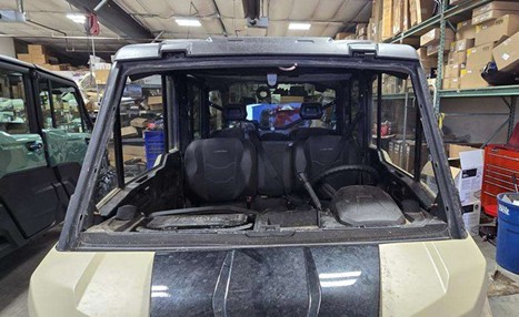 2025 Can-Am Defender Max HD10 - Image 7