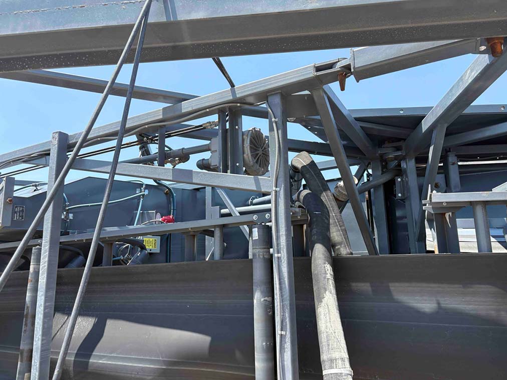 2025 Erie Strayer MC-11C Mobile Self Erect Mix Plant - Image 15