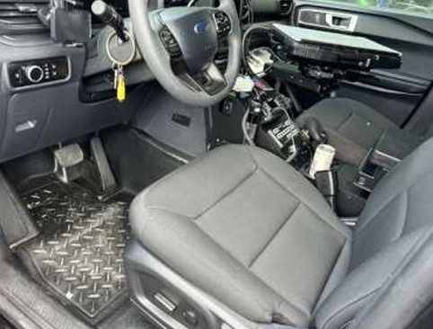 2025 Ford Explorer Police Interceptor - Image 21
