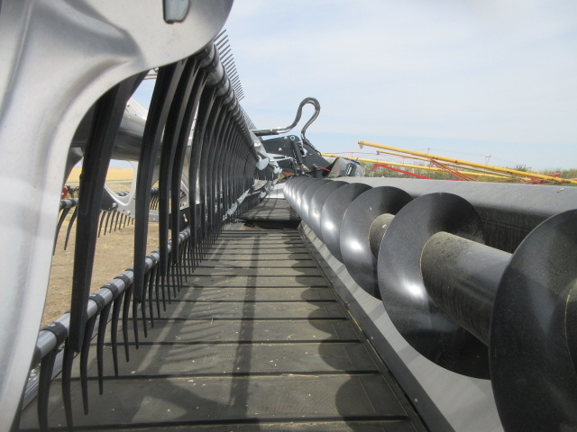 2025 MacDon FD245 Header - Image 12