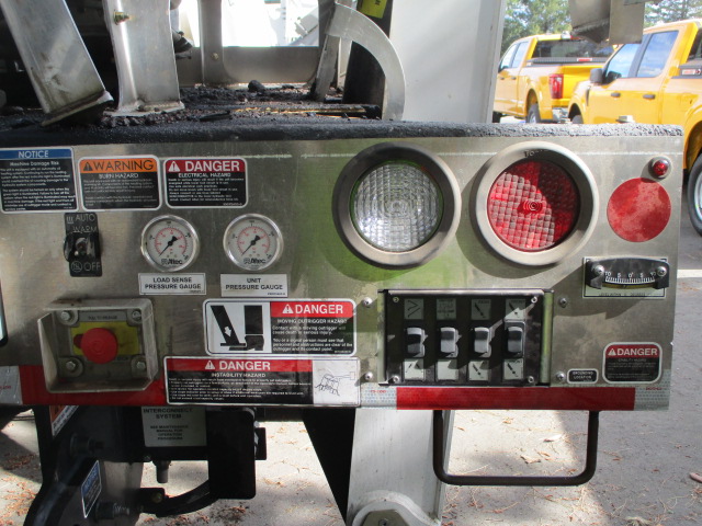 2026 Freightliner M2 106 Bucket Truck - Image 23