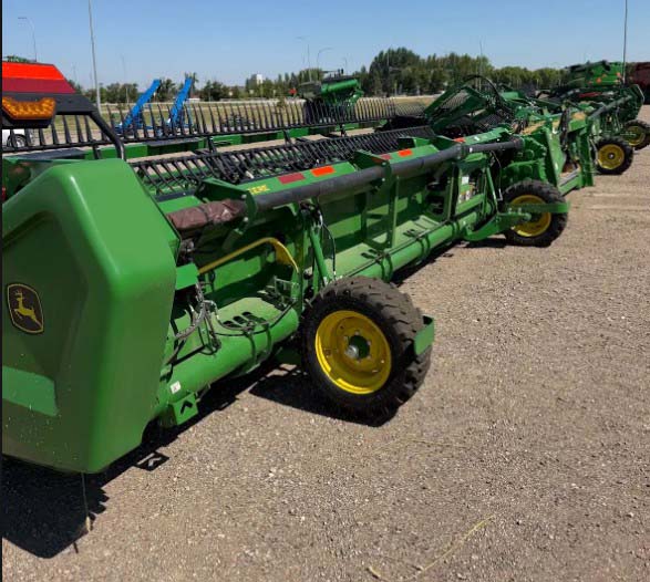 2026 John Deere HDF 50 Hinged Frame Draper Header - Image 9