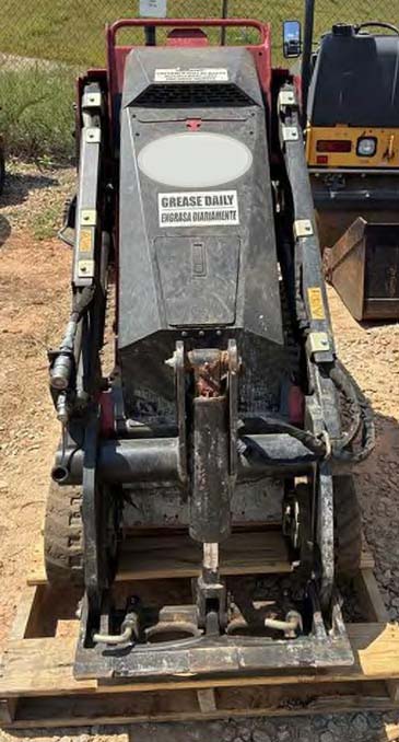 2025 Toro eDingo TX 750 Mini Skid Steer - Image 2
