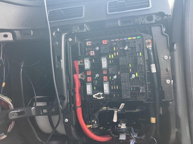 2027 Freightliner Cascadia - Image 8