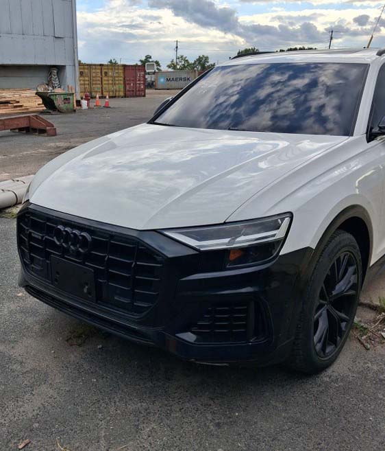2021 Audi Q8 - Image 2