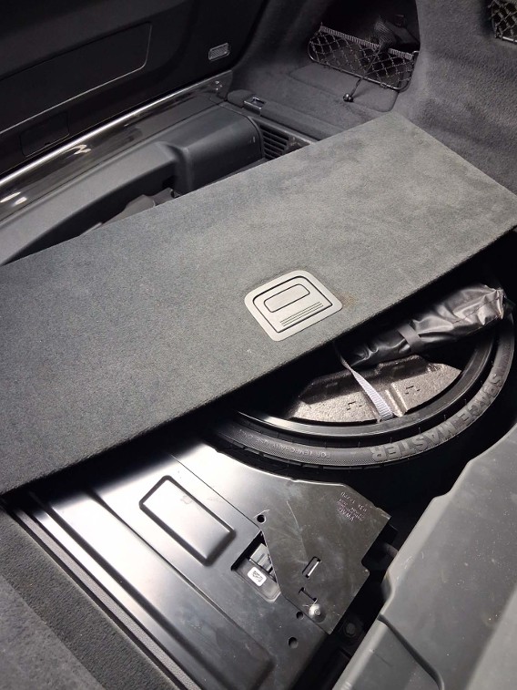 2021 Audi Q8 - Image 25