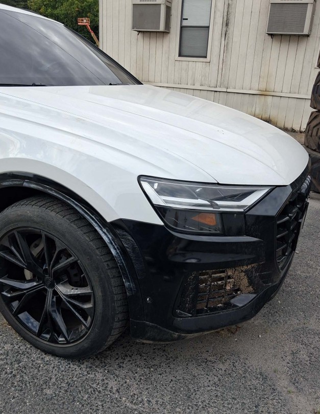 2021 Audi Q8 - Image 3