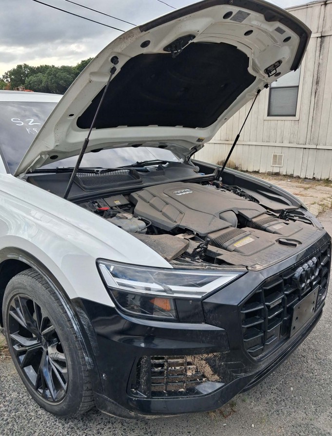 2021 Audi Q8 - Image 7
