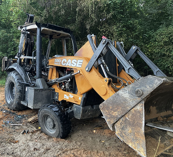 2018 CASE 580SN Backhoe - Image 3