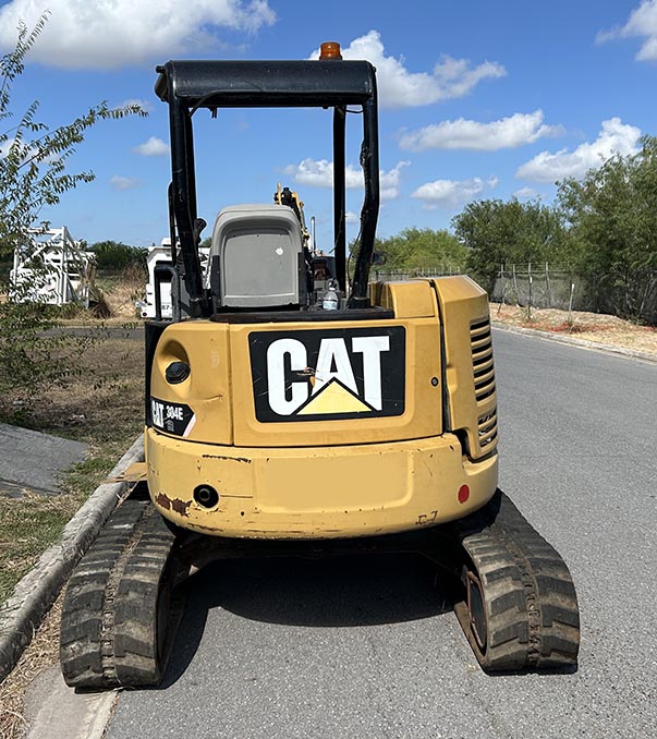 2013 Caterpillar 304E Mini Excavator - Image 2