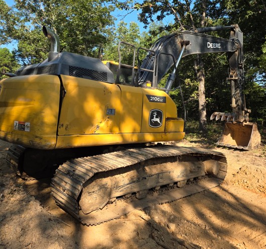 2021 DEERE 210G Excavator - Image 2