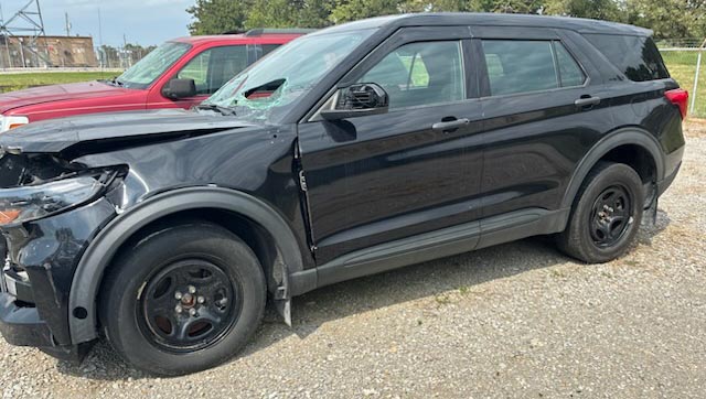 2021 Ford Explorer Police Interceptor - Image 3