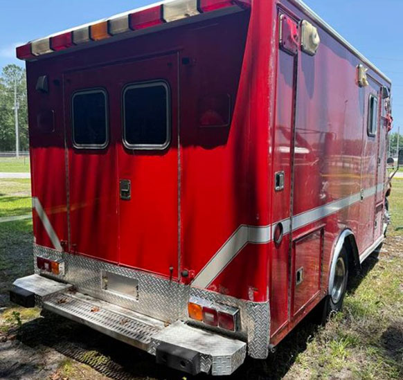 1993 Ford E350 Super Duty Econoline - Image 11