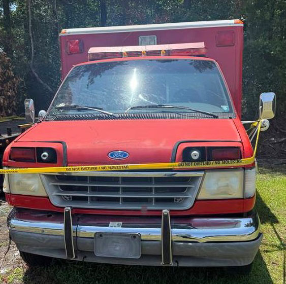 1993 Ford E350 Super Duty Econoline - Image 9