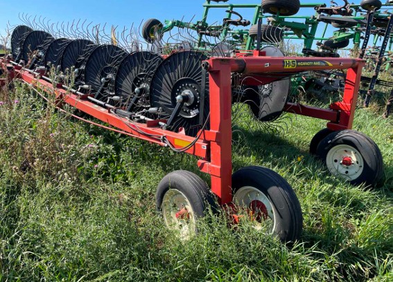 2019 H&S Manufacturing HC5114 Hay Rake - Image 4