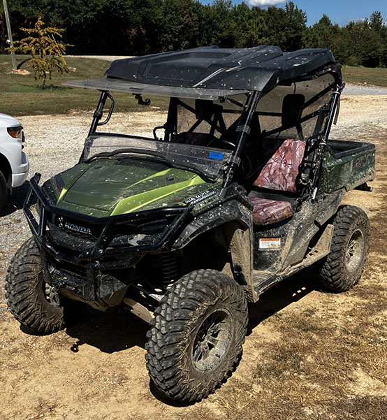 2021 Honda Pioneer LE UTV - Image 5