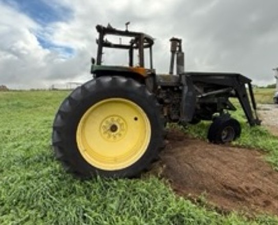 1982 John Deere 4840 Tractor - Image 5