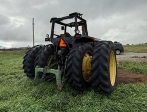 1982 John Deere 4840 Tractor - Image 6