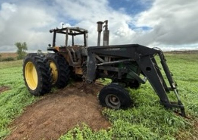 1982 John Deere 4840 Tractor - Image 7