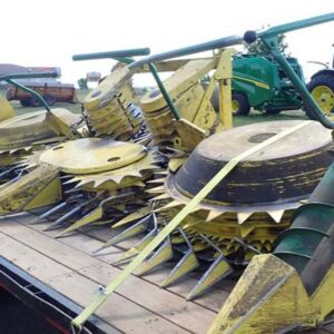 John Deere 676 Forage Header