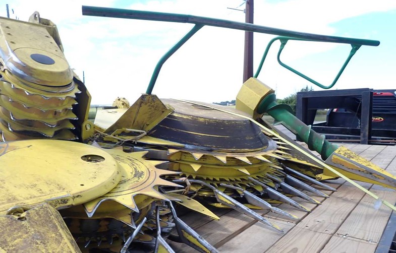John Deere 676 Forage Header - Image 6