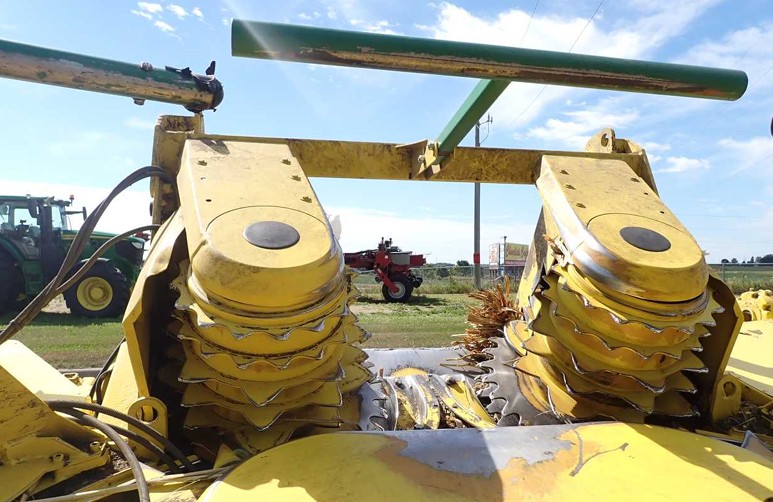 John Deere 676 Forage Header - Image 7