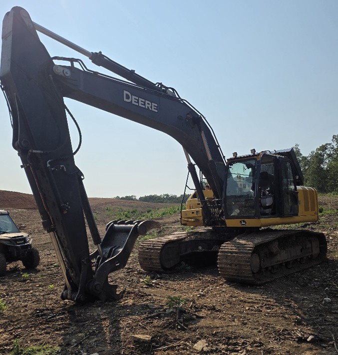 2021 DEERE 210G Excavator
