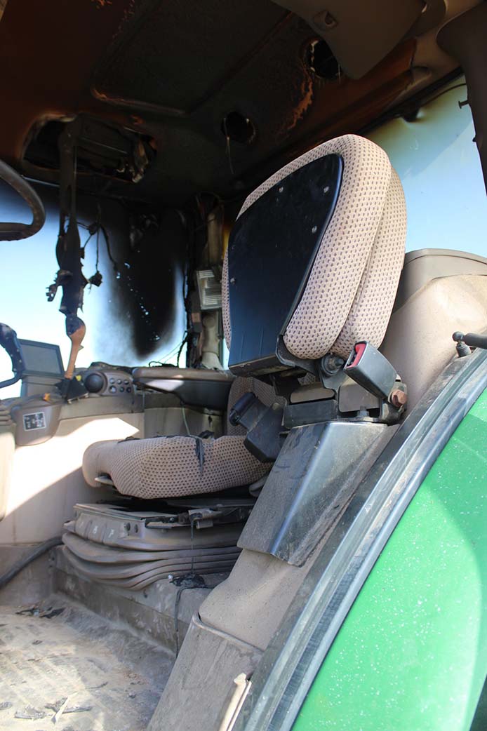2017 John Deere 6155R Tractor - Image 13