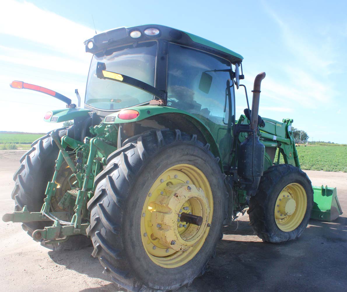 2017 John Deere 6155R Tractor - Image 6