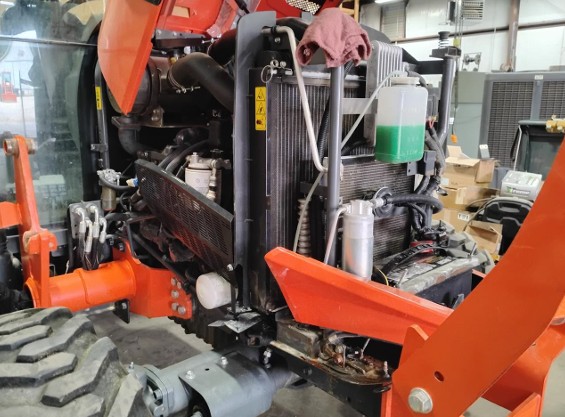 2020 Kubota L6060 Tractor - Image 5